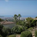 Sejour De Luxe Sur Les Collines Nicoises Tatil Evi