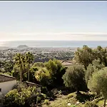 Sejour De Luxe Sur Les Collines Nicoises Tatil Evi *