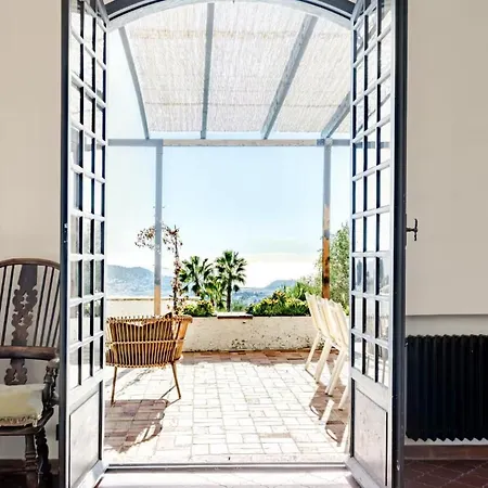 De Luxe Sur Les Collines Niçoises * Nizza