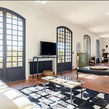 Vakantiehuis Villa, Piscine Et Vue Exceptionnelle A