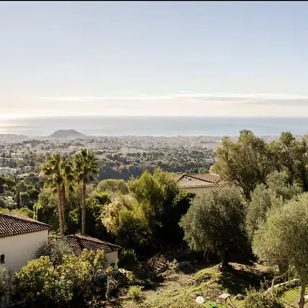 Villa, Piscine Et Vue Exceptionnelle A Vakantiehuis *