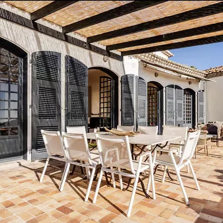 Villa, Piscine Et Vue Exceptionnelle A Vakantiehuis *