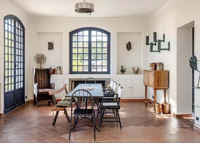 Holiday home Sejour De Luxe Sur Les Collines Nicoises